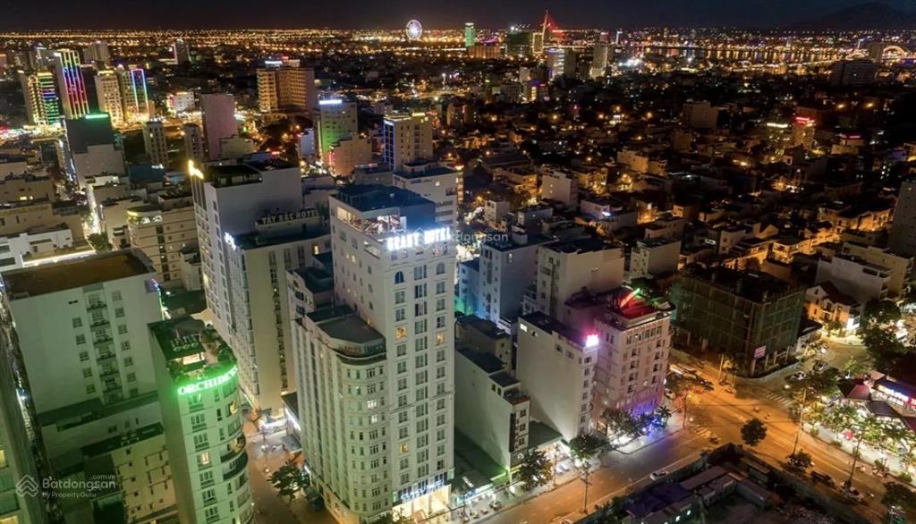 Chuyển nhượng khách sạn 4 sao, view biển mỹ khê vip mặt tiền đường võ văn kiệt doanh thu 32 tỷ/năm