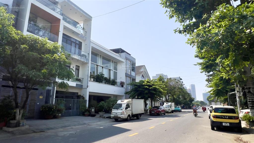Chuyển nhượng lô góc 2 mặt tiền đường đỗ anh hàn & thế lữ đường rộng 10m5