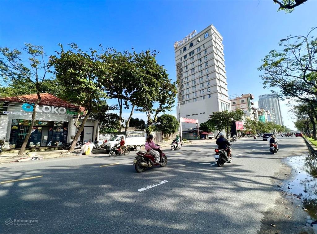 Chuyển nhượng 250m² đất (giá đầu tư) số 245  247 mặt tiền đường trần hưng đạo, đối diện novotel