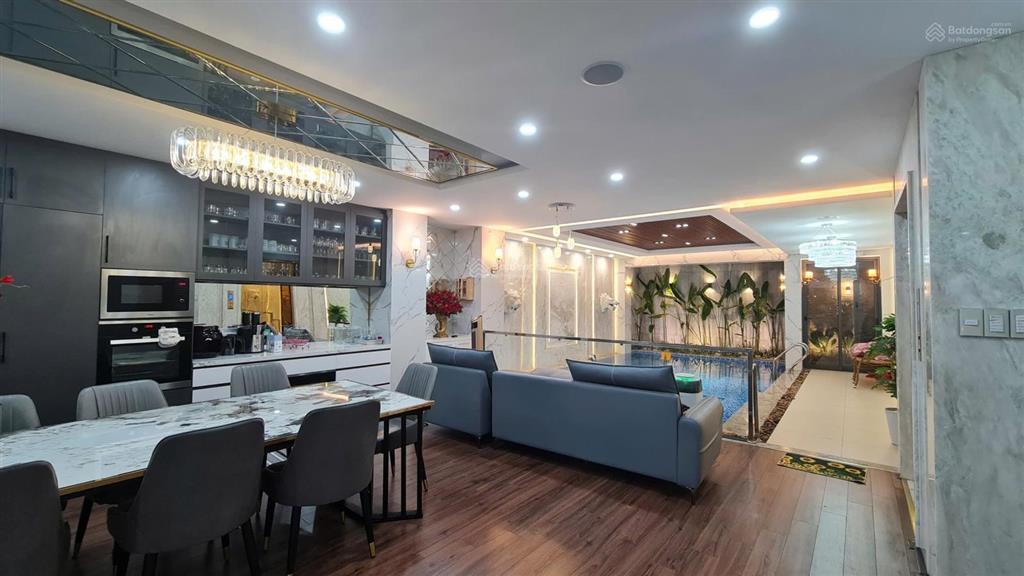 Chính chủ bán nhà tâm huyết 5 tầng kiệt 6m cách đường nguyễn tri phương 15m. dòng tiền 1,2tỷ/năm