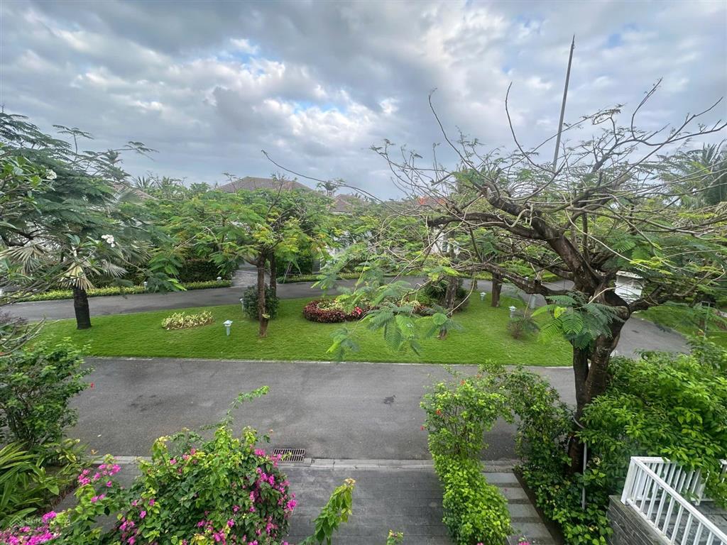 Bán biệt thự premier village đà nẵng siêu đẹp, biệt thự đã có sổ hồng lâu dài, khu vip đà nẵng