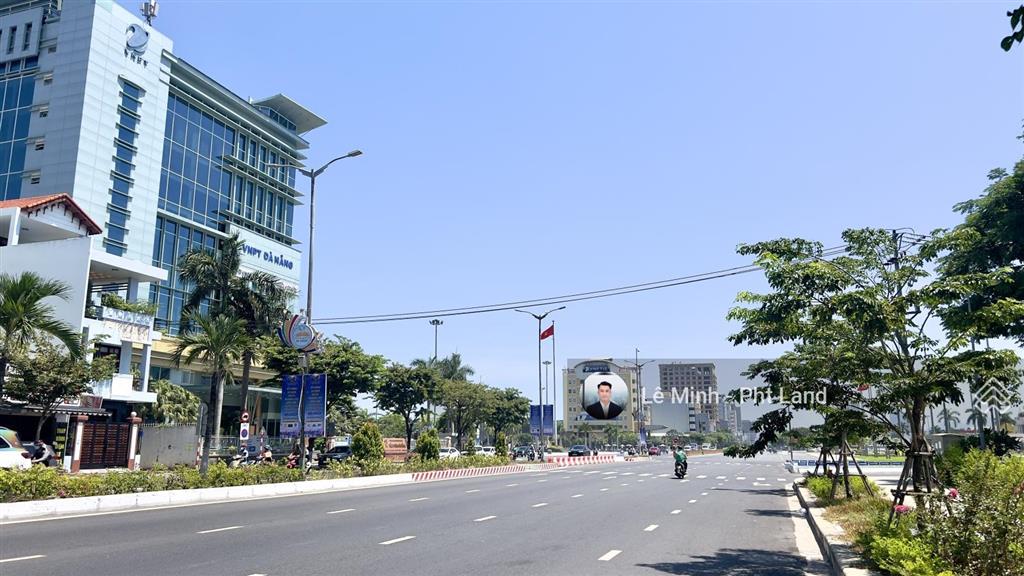 Chuyển nhượng lô đất 375m2 mặt tiền đường 2 tháng 9 sát đường phan đăng lưu