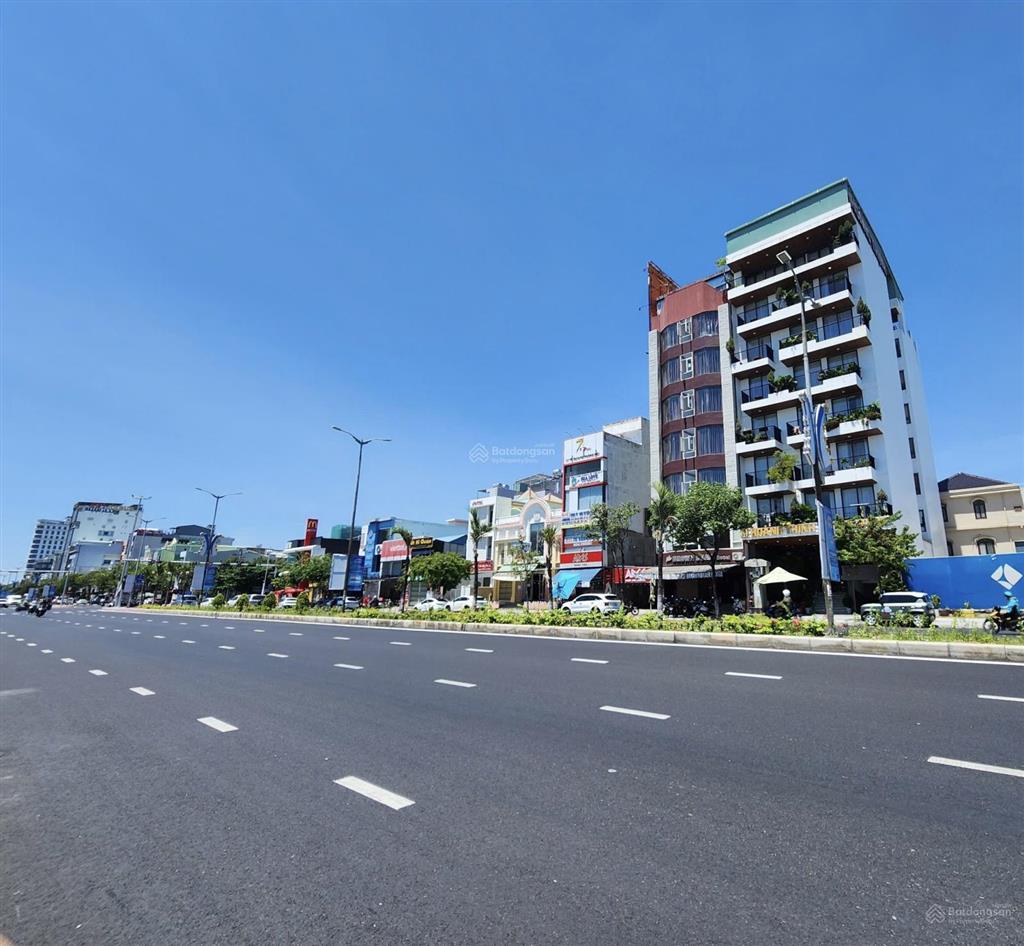 Chuyển nhượng lô đất 375m2 mặt tiền đường 2 tháng 9 sát đường phan đăng lưu