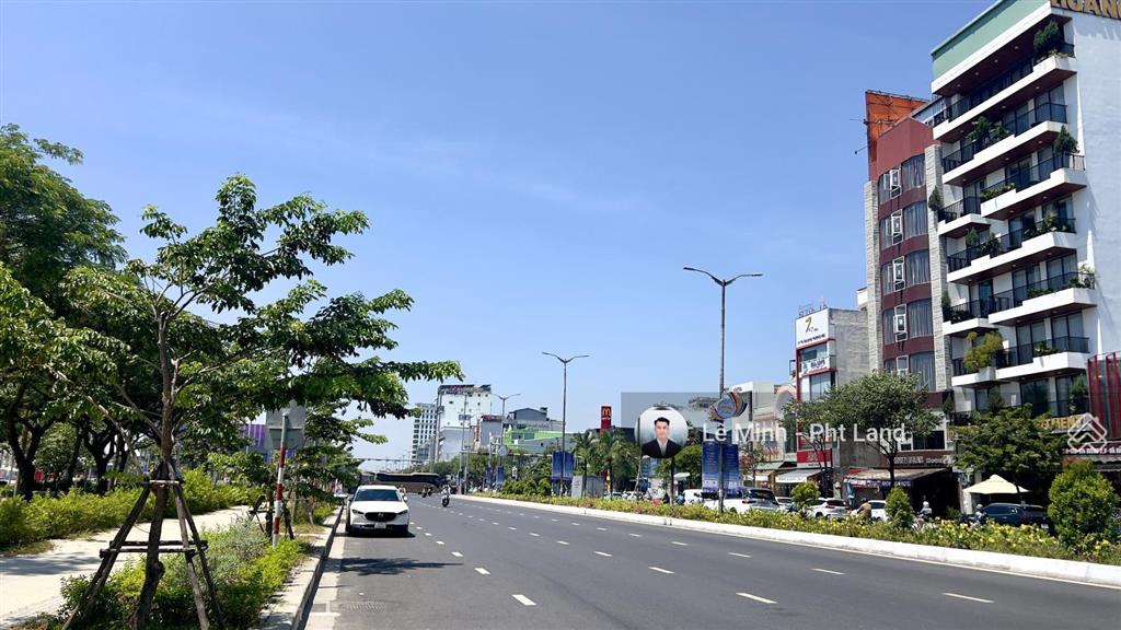 Chuyển nhượng lô đất 375m2 mặt tiền đường 2 tháng 9 sát đường phan đăng lưu