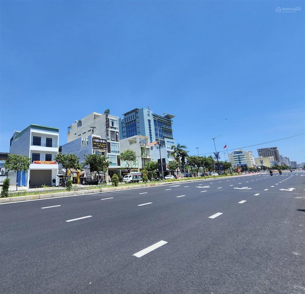 Chuyển nhượng lô đất 375m2 mặt tiền đường 2 tháng 9 sát đường phan đăng lưu