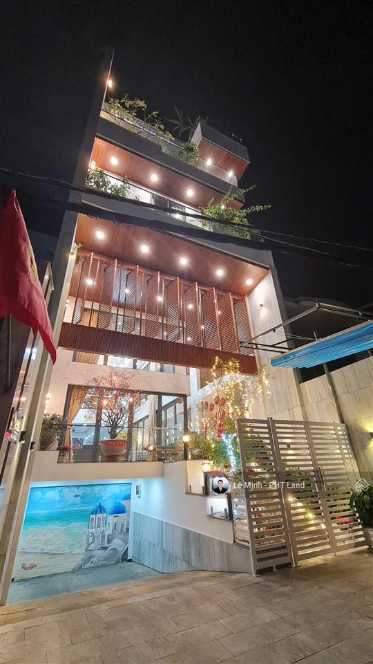 Chính chủ bán nhà tâm huyết 5 tầng đường nguyễn tri phương. dòng tiền 1,2 tỷ/năm