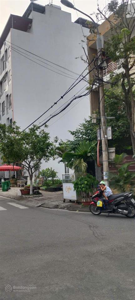 Lô góc 2 mặt tiền tặng nhà, vị trí sát khu phố tây phường mỹ an, thích hợp xd homestay, khách sạn