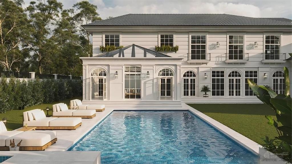 Cho thuê biệt thự sát trần bạch đằng và võ nguyên giáp. dt 500m2 có 8pn, hồ bơi. giá thuê 110 tr
