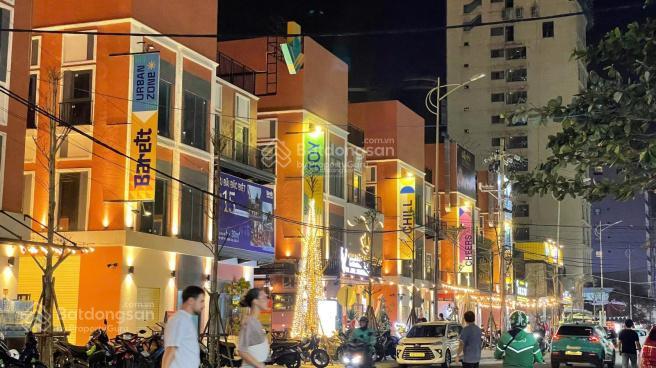 Chuyển nhượng nhà 5 tầng mặt tiền đường lê quang đạo  164,8m² . giá 46 tỷ