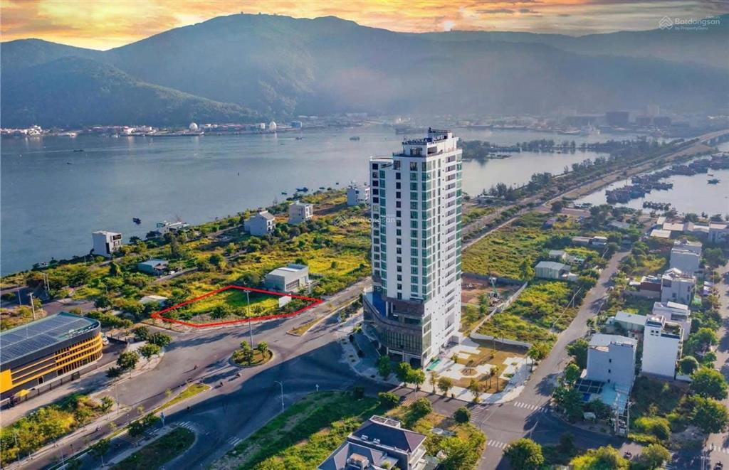 Bán đất lô góc lê đức thọ & ngô thì hiệu sơn trà. đối diện khách sạn alan sea  diện tích 1718m²