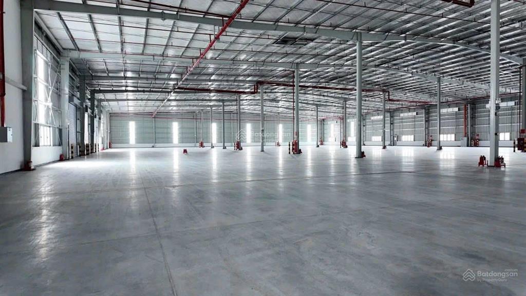 Cho thuê nhà xưởng mới xd 5.700m2 kcn phố nối, hưng yên giá 3,5usd, sx nhiều ngành nghề.