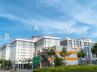 Bán chung cư co 2 phòng ngủ , 2wc, block e lầu 6