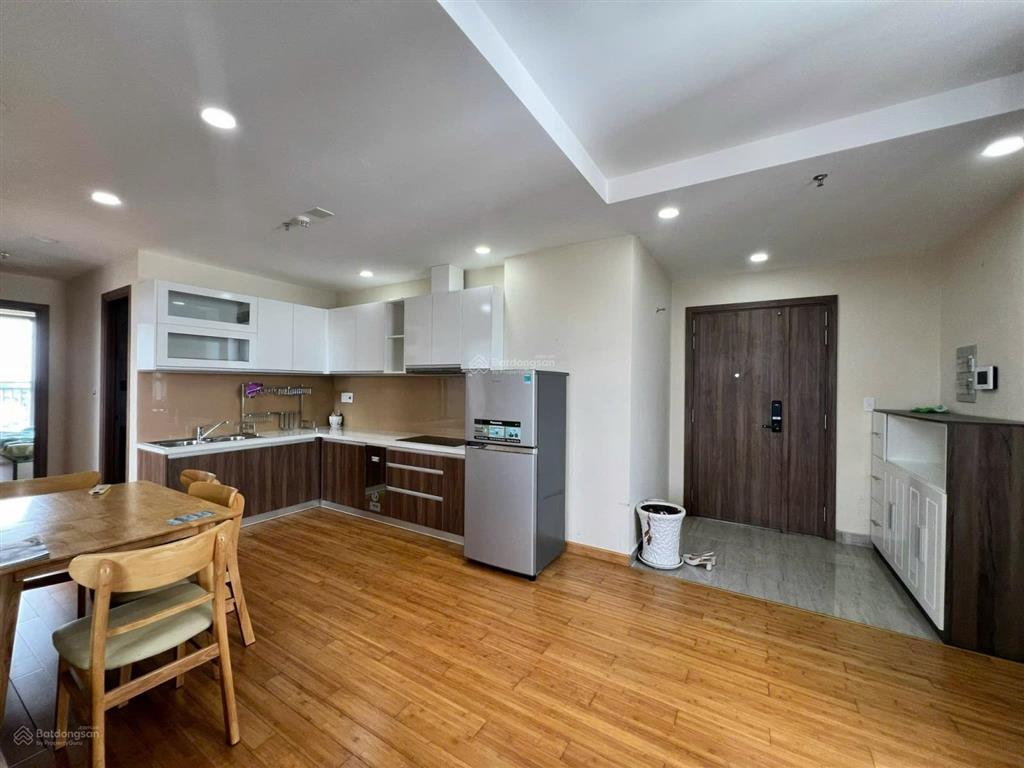 Bán chung cư biconsi tower có 3 phòng 2wc tầng trung và cao