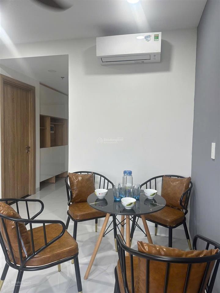 Cho thuê ngắn hạn chung cư phú mỹ c2 view sân golf (bình dương) tầng 9