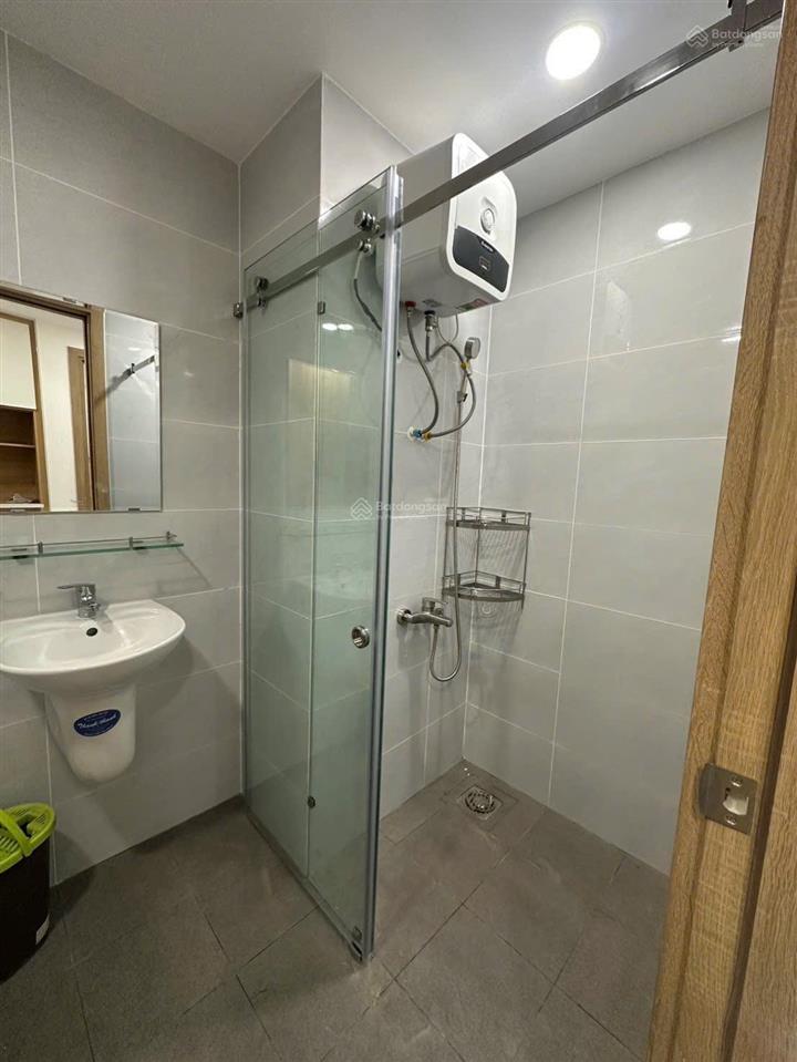 Cho thuê ngắn hạn chung cư phú mỹ c2 view sân golf (bình dương) tầng 9