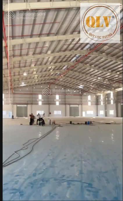 Cho thuê nhà xưởng  kcn đức hòa, long an  3.700 m²