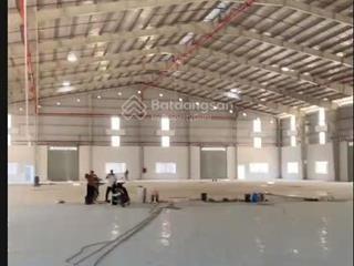 Cho thuê nhà xưởng  kcn đức hòa, long an  3.700 m²