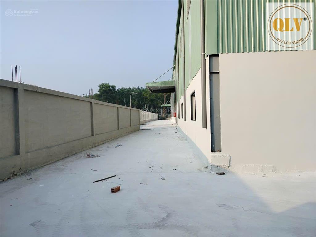Cho thuê nhà xưởng phú giáo, bình dương 6.800m²