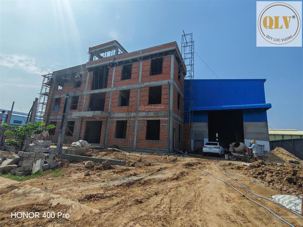Cho thuê xưởng mới 100%, kcn đức hòa, long an, 3.321m²