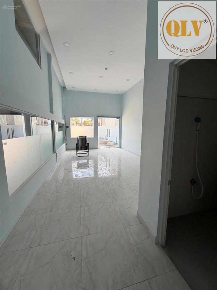 Cho thuê nhà xưởng, dĩ an, bình dương, 1.000m²