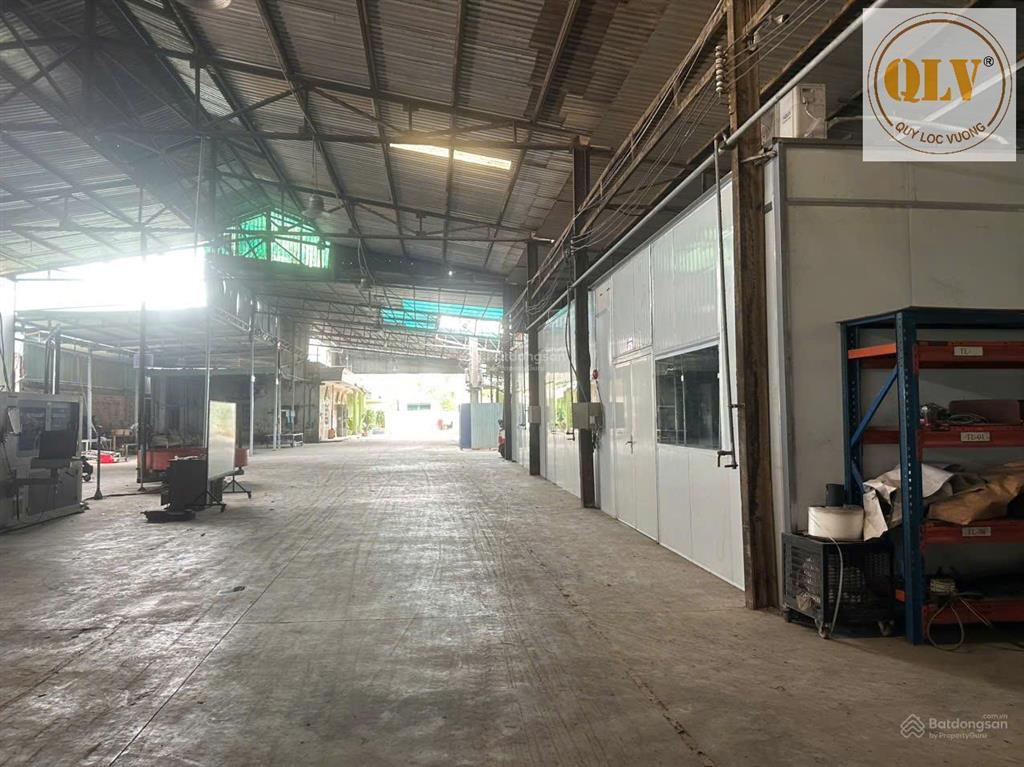 Cho thuê nhà xưởng tại dĩ an, bình dương, 2.196m2