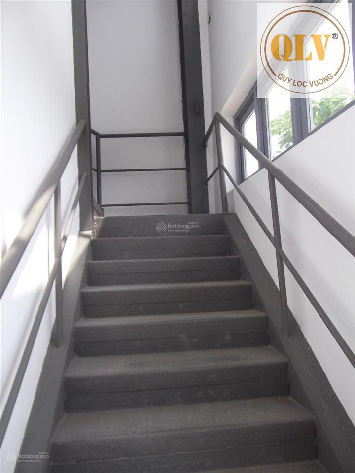Cho thuê nhà xưởng trong kcn protrade an tây, bến cát, bình dương, 1.296m2