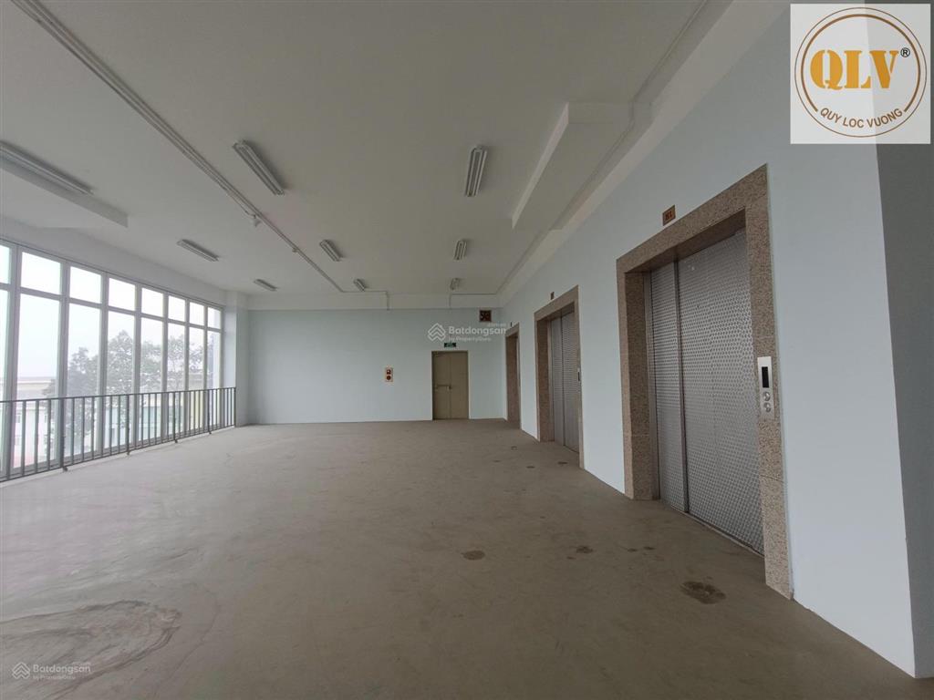 Cho thuê nhà xưởng cao tầng kcx linh trung i, thủ đức, tp.hcm, 20.800m²