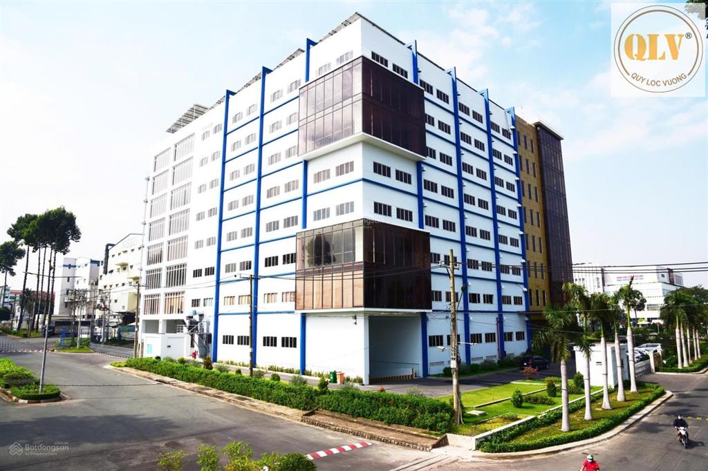 Cho thuê nhà xưởng cao tầng kcx linh trung i, thủ đức, tp.hcm, 20.800m²
