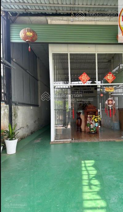 Chính chủ bán đất có nhà cấp 4 mặt tiền đt 743c, thái hòa, tân uyên