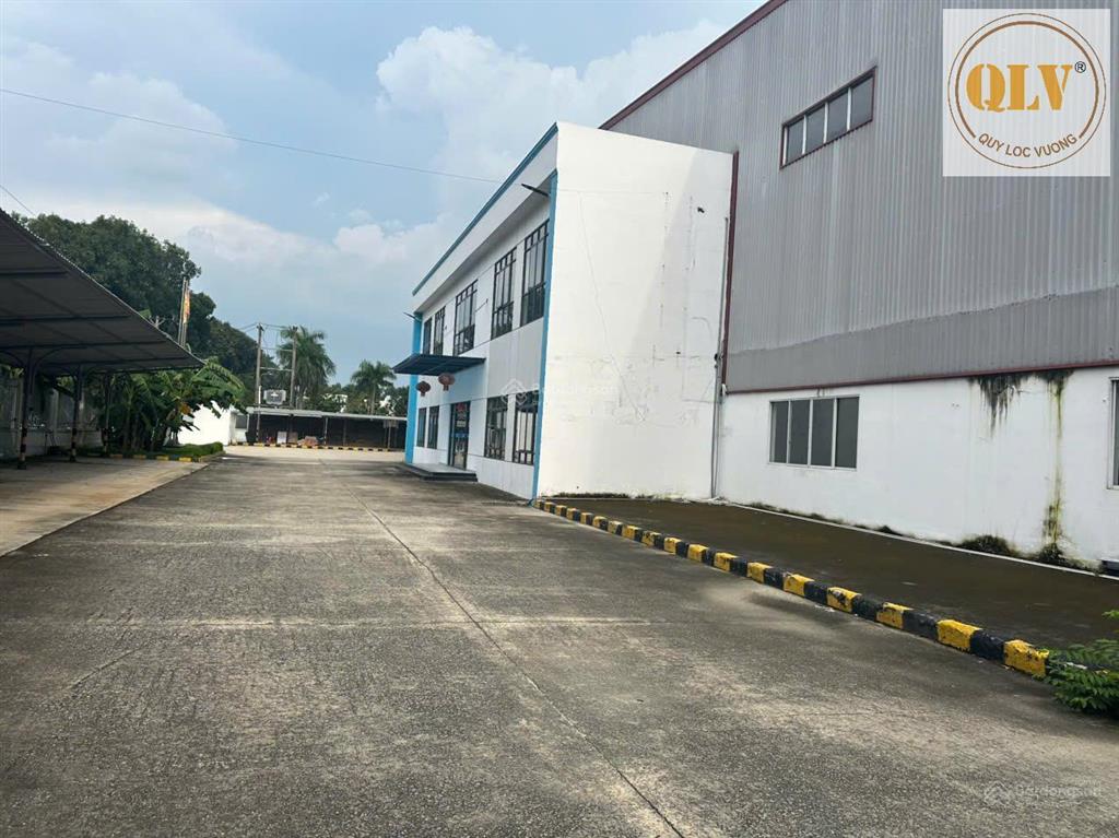 Cho thuê nhà xưởng trong kcn mỹ phước, bến cát, bình dương 13.400 m2