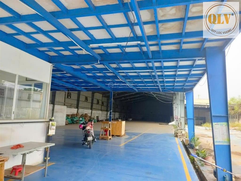 Bán nhà xưởng phú giáo, bình dương 2.718 m²
