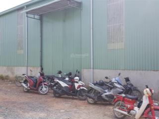 Nhà xưởng cho thuê phường hiệp thành, quận 12, dt 180m2, giá 8 triệu/tháng,  0908 561 ***