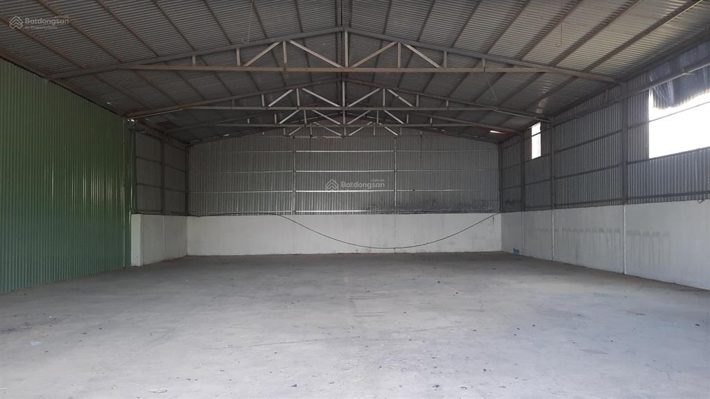 Nhà xưởng cho thuê đường bui công trừng, xã nhi bình hoc môn dt 500m giá 25 triêu  0908 561 ***