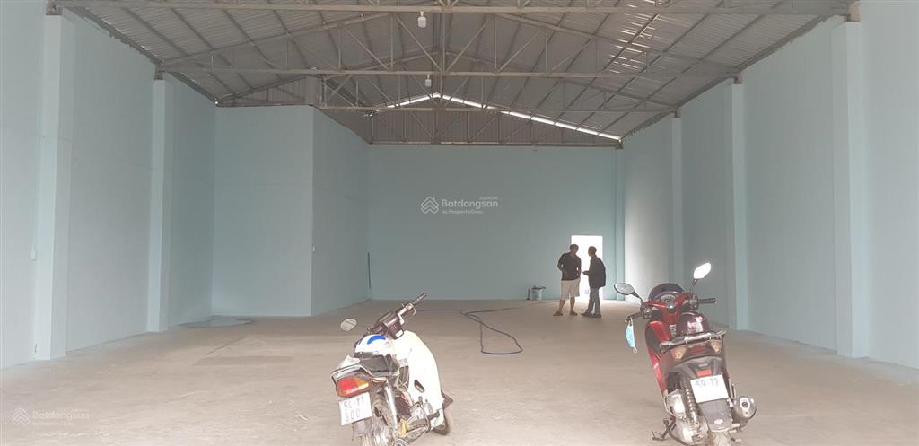 Nhà xưởng cho thuê đường trần thị cờ, phường thới an quận 12, dt 200m2 giá 17 tr,  0908 561 ***