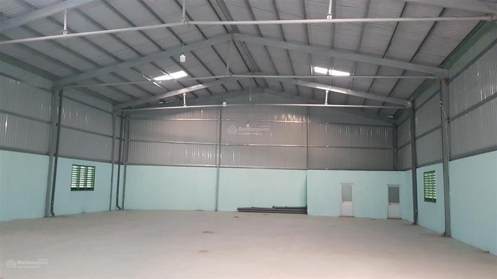 Nhà xưởng cho thuê ngã tư ga phường thạnh xuân quận 12 dt 500m2 giá 35 triêu/tháng  0908 561 ***