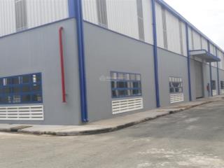 Nhà xưởng cho thuê trong kcn bến cát bình dương dt 5000m2 giá 150 triệu/tháng.  0944 977 ***