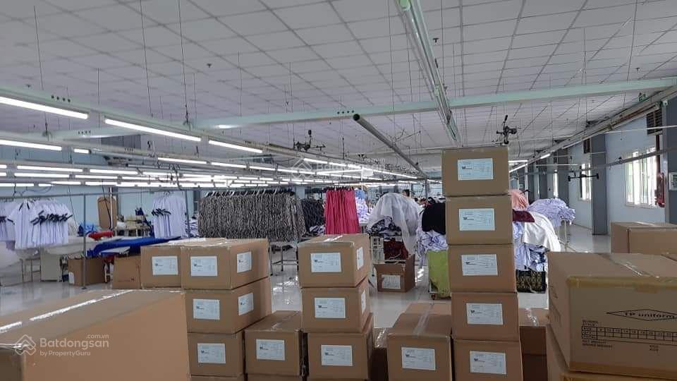 Cho thuê xưởng may quân 12 diện tích 850m giá 65 triêu  0908 561 ***