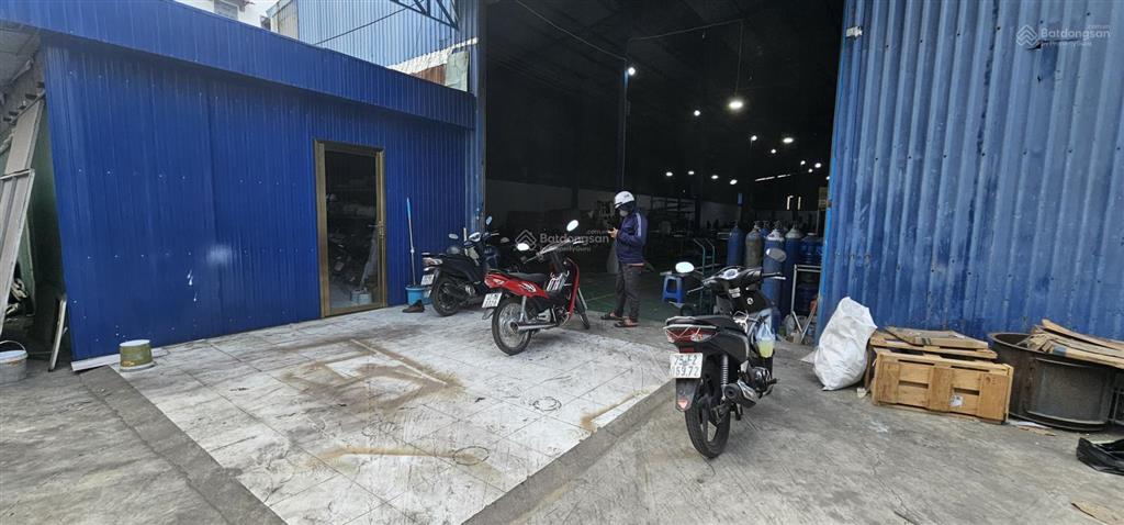 Nhà xưởng cho thuê hà huy giáp thạnh lộc quận 12. dt 700m2 giá 42 triệu/tháng  0908 561 ***