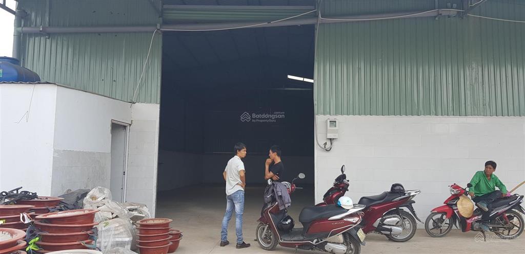 Nhà xưởng cho thuê phường thạnh xuân quận 12 dt 250m giá 14 triệu/tháng  0908 561 ***