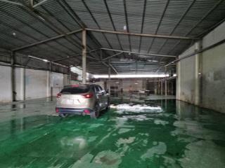 Nhà xưởng cho thuê đường lê văn khương quận 12 dt 1200m giá 90 triệu  0908 561 ***