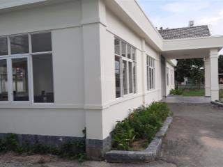 Cho thuê nhà xưởng nằm phường hiệp thành quận 12 dt 1.740m2 giá 200 triệu  0908 561 ***