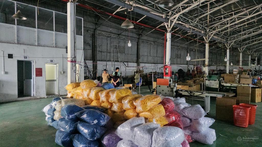 Nhà xưởng cho thuê nằm đường trung an, bình mỹ củ chi dt 1500m giá 50 triệu  0908 561 ***