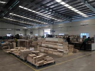 Bán xưởng tân hiệp  gần kcn nam tân uyên   skc đóng tiền 1 lần  có dòng tiền   0946 969 ***