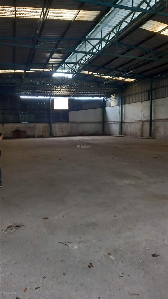 Nhà xưởng ch thuê tô ký , hóc môn , dt 1,400m2