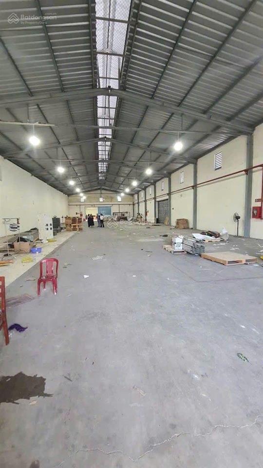 Kho xưởng cho thuê an phú đông q12, diện tích 1.400m2