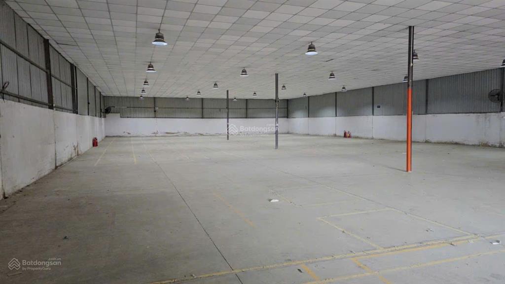 Kho cho thuê 85 triệu, 1400m2 ở thạnh lộc, q12, tp.hcm