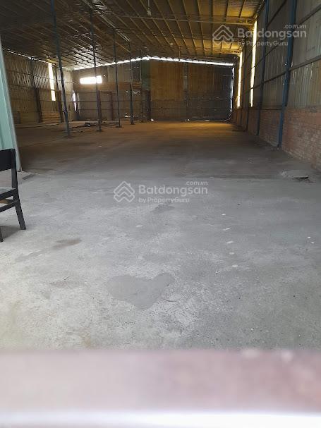 Kho xưởng cho thuê đường quốc lộ 1a , quận 12 , dt 550m2 , giá 25tr/th
