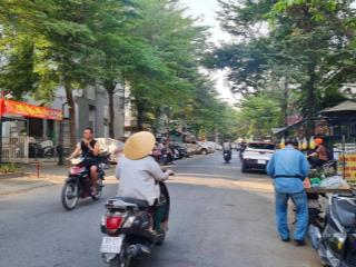 Cho thuê nhà ngay ehome 4 bắc sài gòn