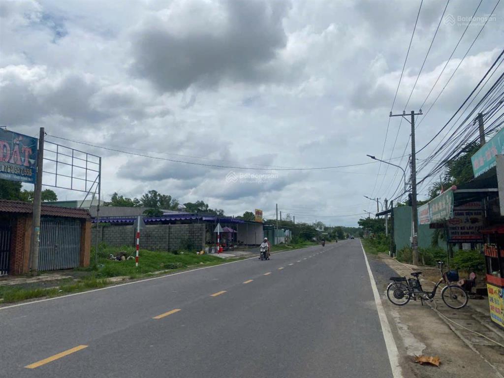 Ngộp nh bán gấp đất mặt tiền hùng vương nhơn trạch, kd,kho,xưởng...giá rẻ 5,5ty/500m, sr chính chủ