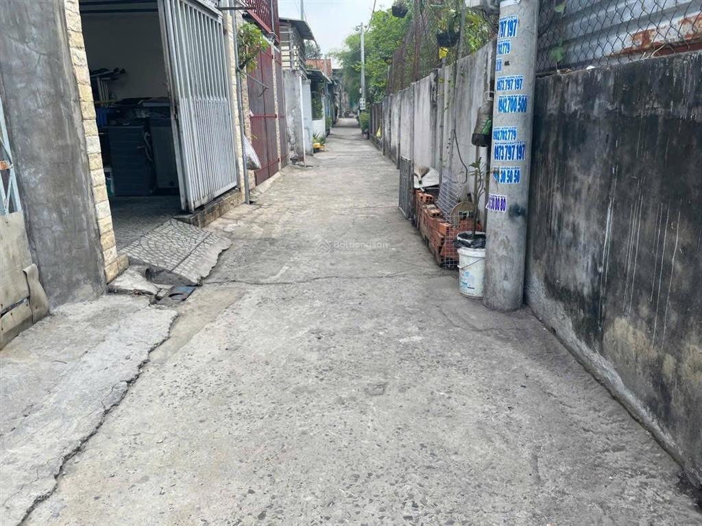 Bán nhà cấp 4 hẻm đường nguyễn thị minh khai, p. phú hoà. dt 132m2. thổ cư 103m2. giá 1,8 tỷ